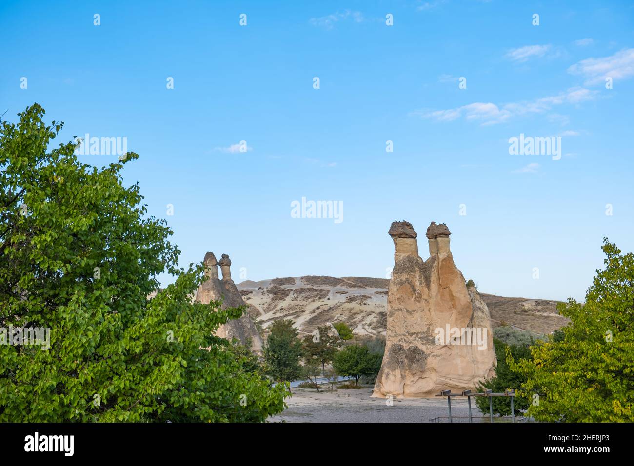 Mushroom shaped fairy chimneys hi-res stock photography and images - Alamy