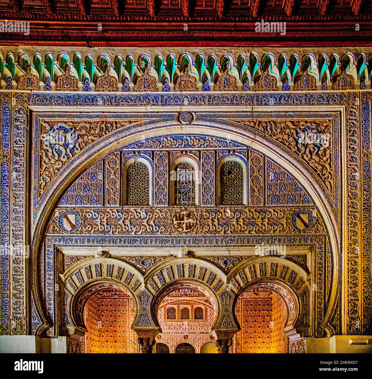 Horseshoe arch hires stock photography and images Alamy