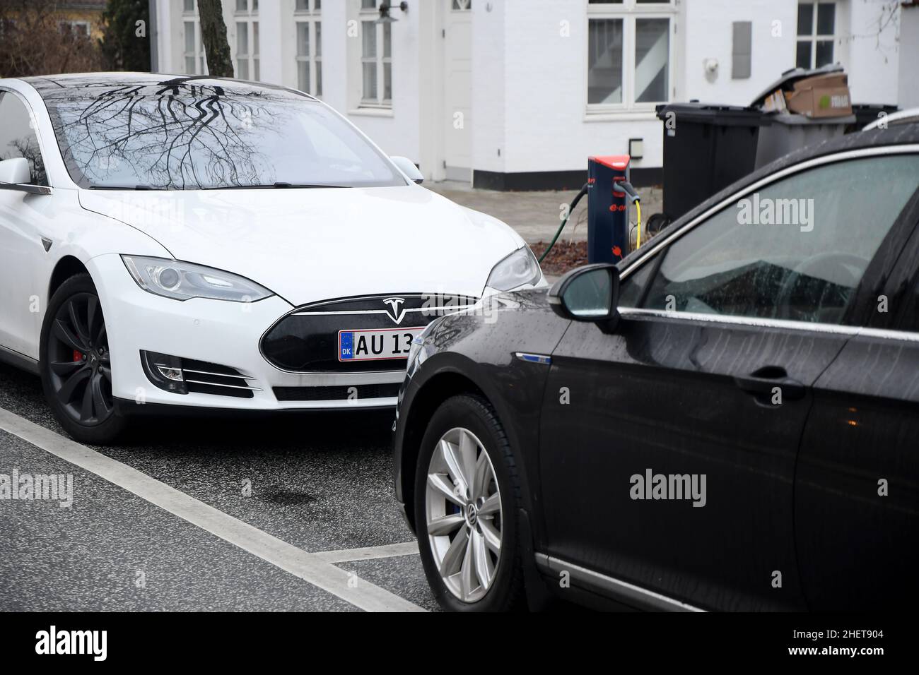 Copenhagen/Denmark./10 Januaryr 2022/  Tesla cars and othee electric cara  recharging at charge point in danish capital Copenhagen.  (Photo..Francis Joseph Dean/Dean Pictures) Stock Photo