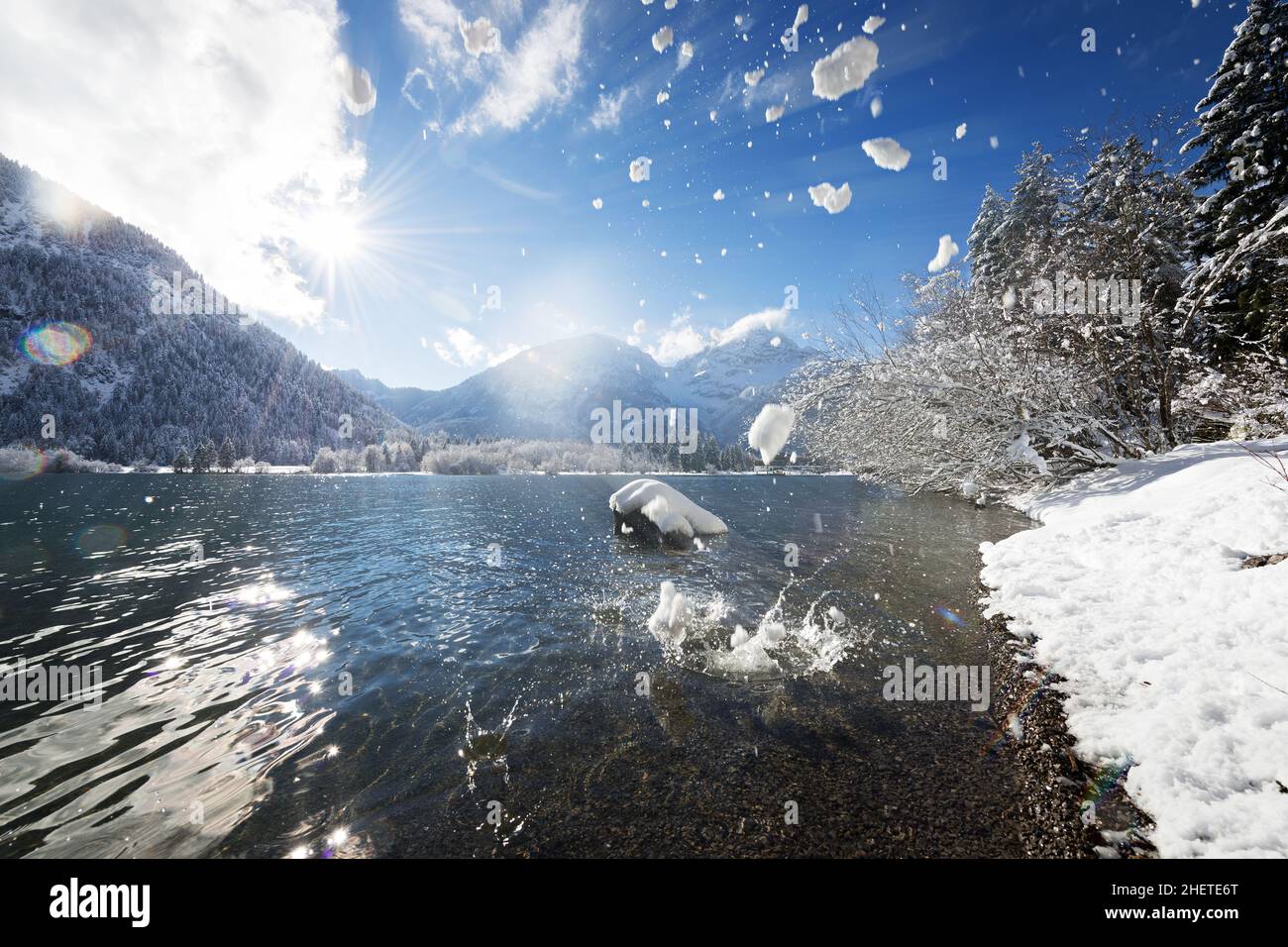 Sputtering water hi-res stock photography and images - Alamy