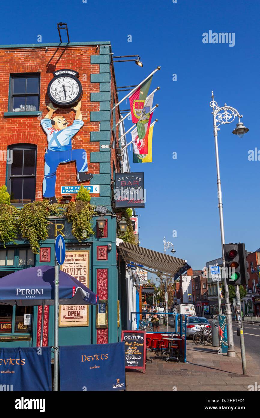 Devitts Pub, Camden Street, Dublin City, County Dublin, Ireland Stock ...