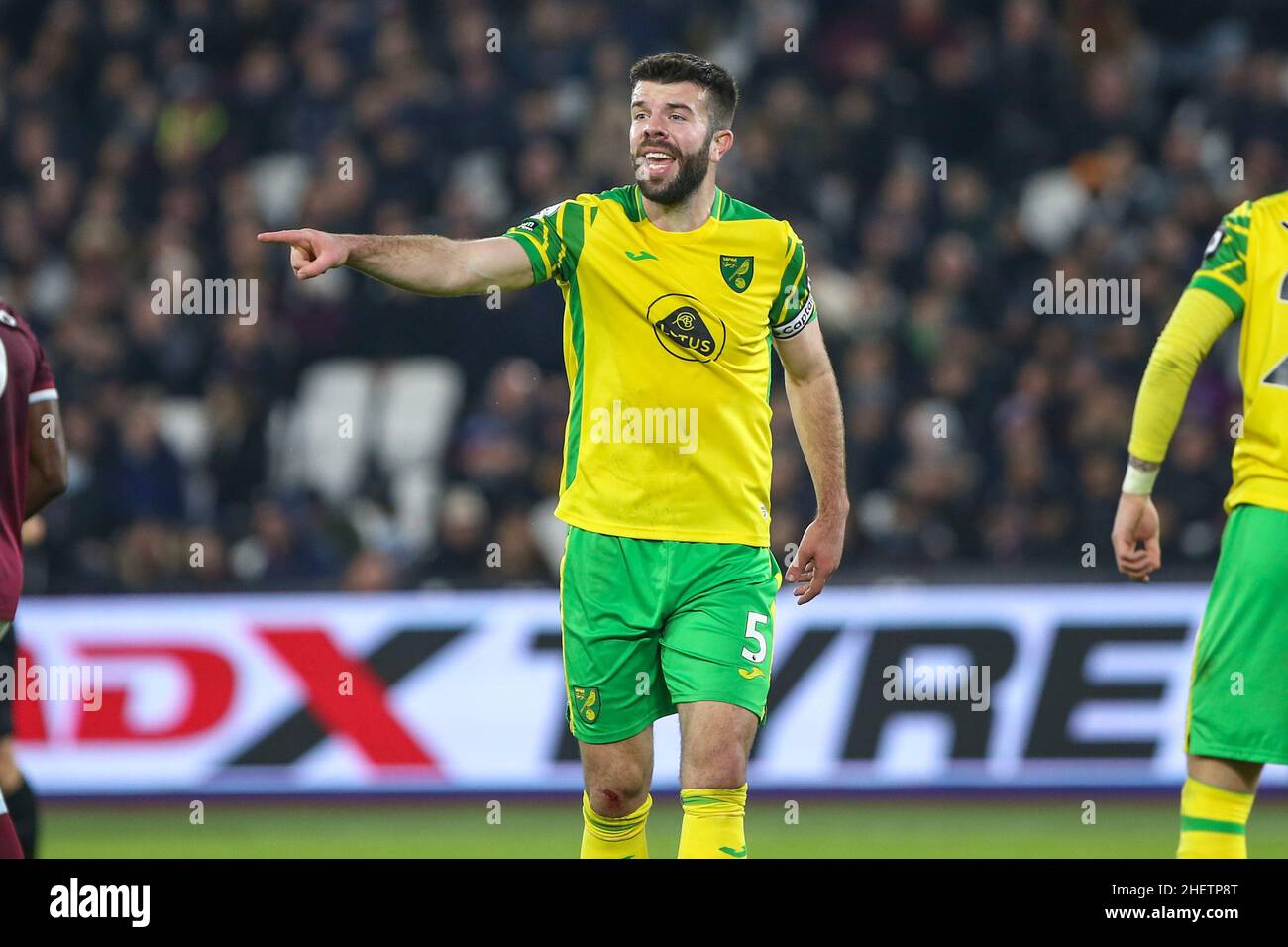 LONDON, UK. JAN 12TH Grant Hanley of Norwich City gestures to the linesman during the Premier League match between West Ham United and Norwich City at the London Stadium, Stratford on Wednesday 12th January 2022. (Credit: Tom West | MI News) Credit: MI News & Sport /Alamy Live News Stock Photo