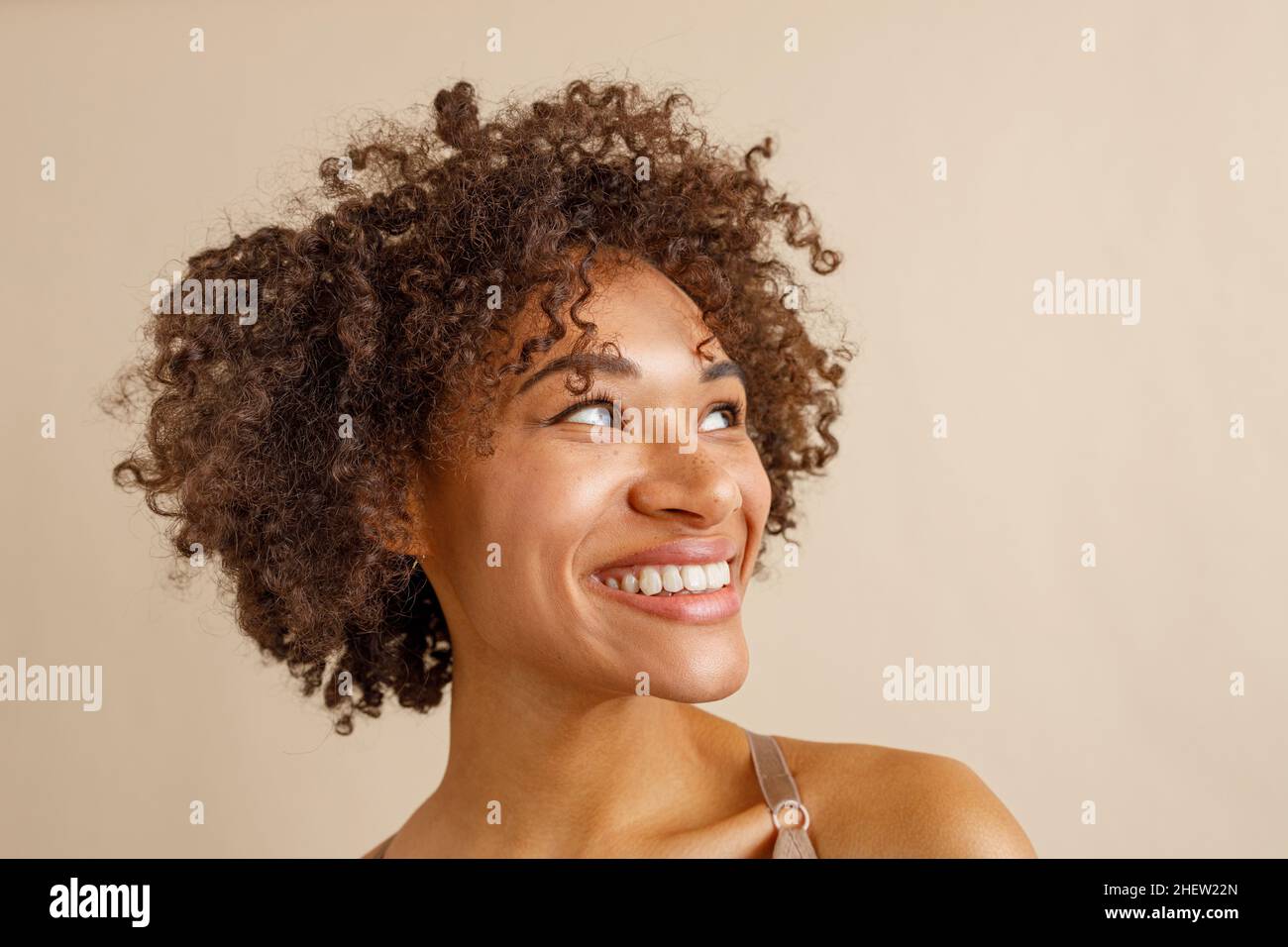 Multiracial woman hi-res stock photography and images - Alamy