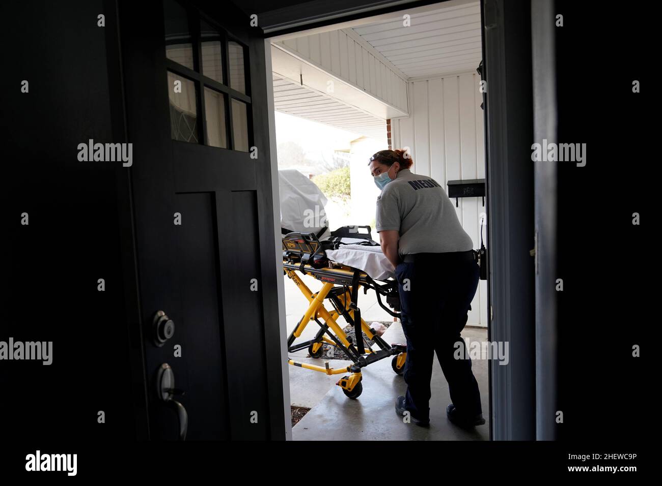 Paramedic of the year hires stock photography and images Alamy