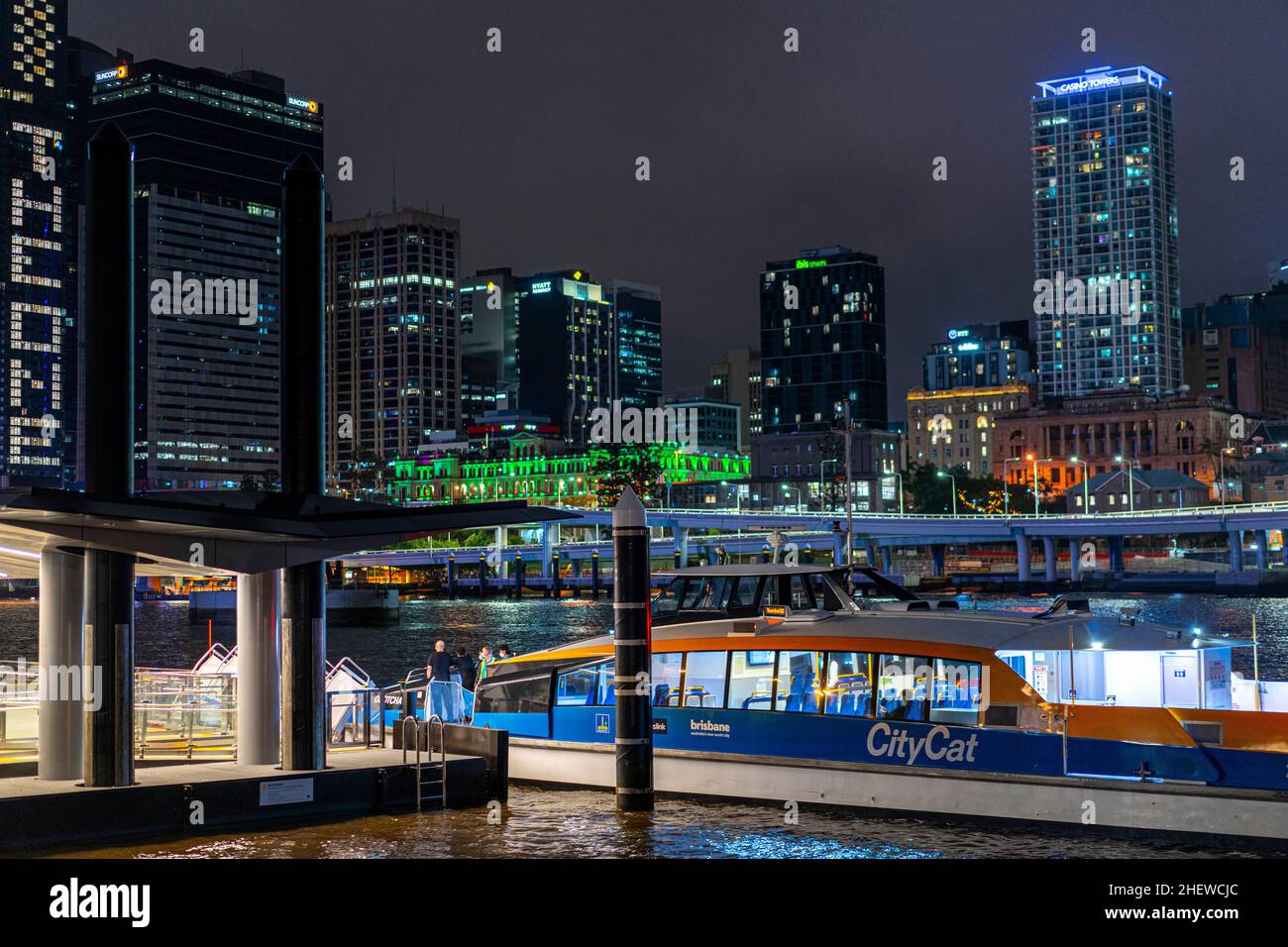 City Cat Ferry arriving at South Bank terminal, Brisbane, Australia Stock Photo