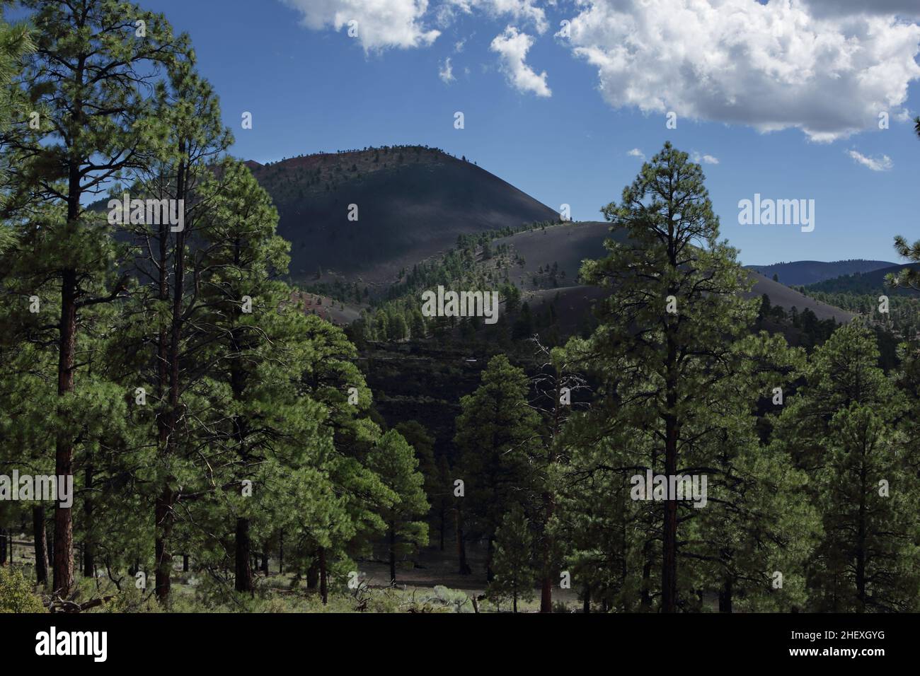 View of Sunset Crater, a volcano cinder cone in the San Francisco Volcanic Field north of Flagstaff, AZ, USA Stock Photo