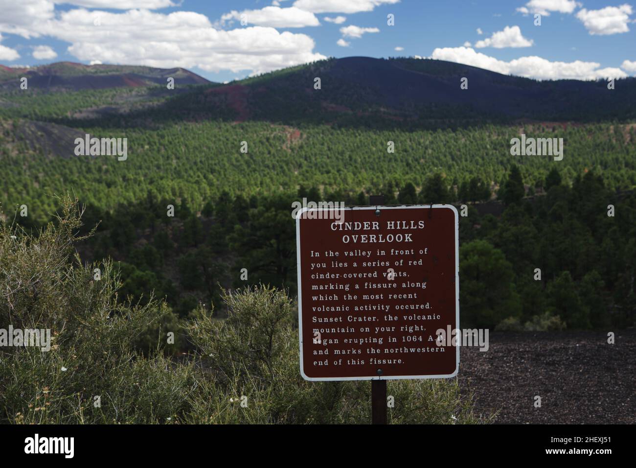 Cinder Hills Overlook sign at the observation point in Sunset Crater Volcano National Monument, AZ Stock Photo