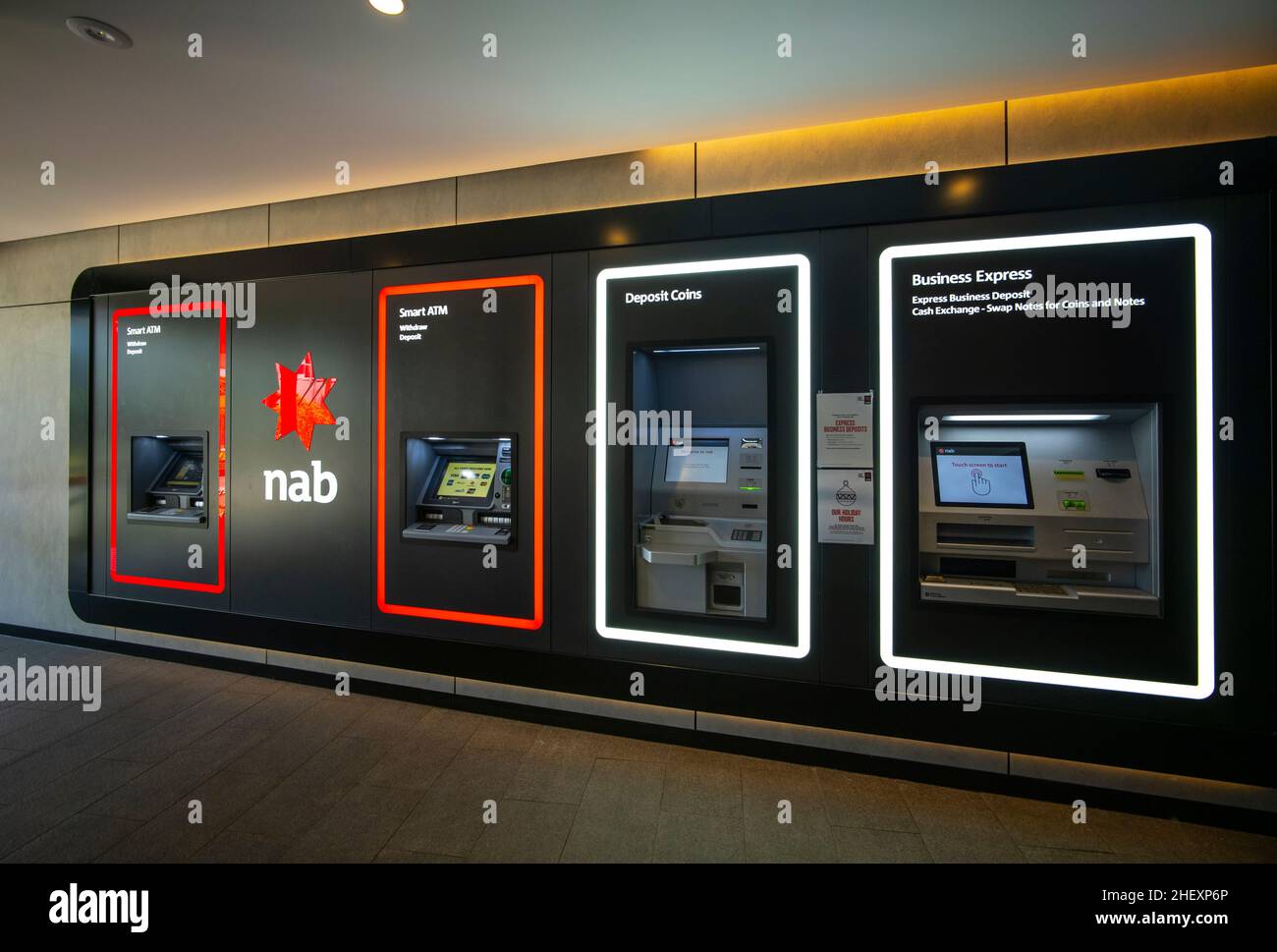 Smart atms hires stock photography and images Alamy