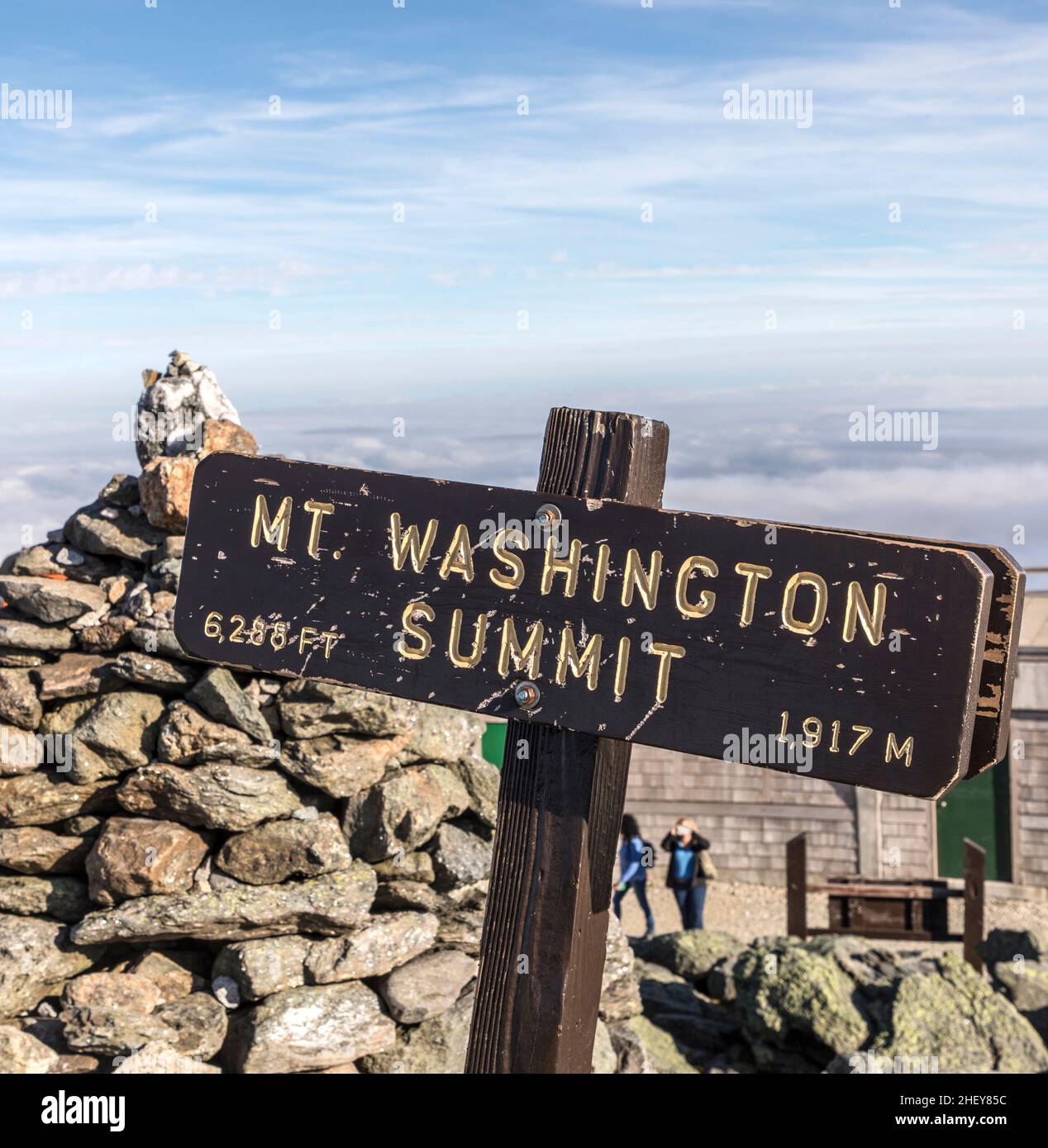 Summit of mount washington hi-res stock photography and images - Alamy