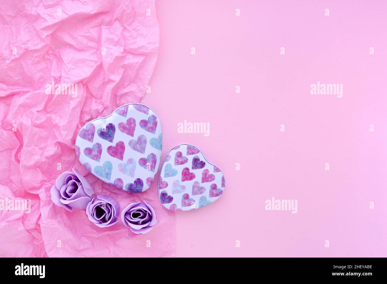 Pink love gift box hi-res stock photography and images - Alamy