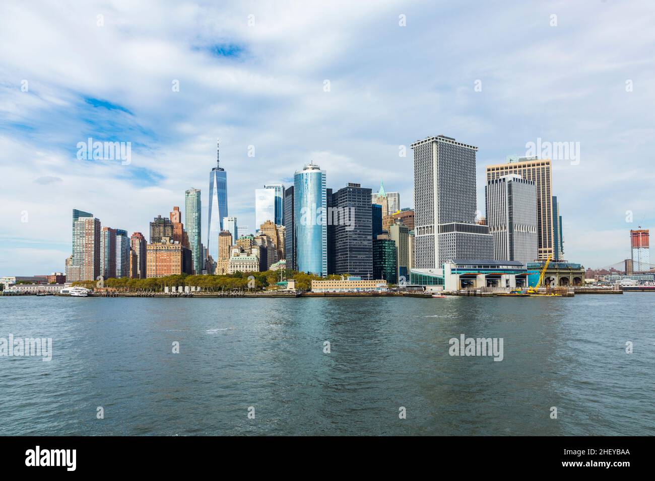 skyline of New York from river Hudson Stock Photo - Alamy