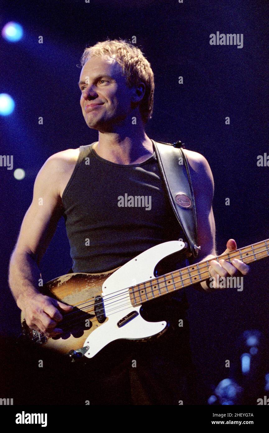 Milan  Italy ,2000-01-28, Live concert of Sting at the Forum of Assago: Sting, bassist and singer during the concert Stock Photo