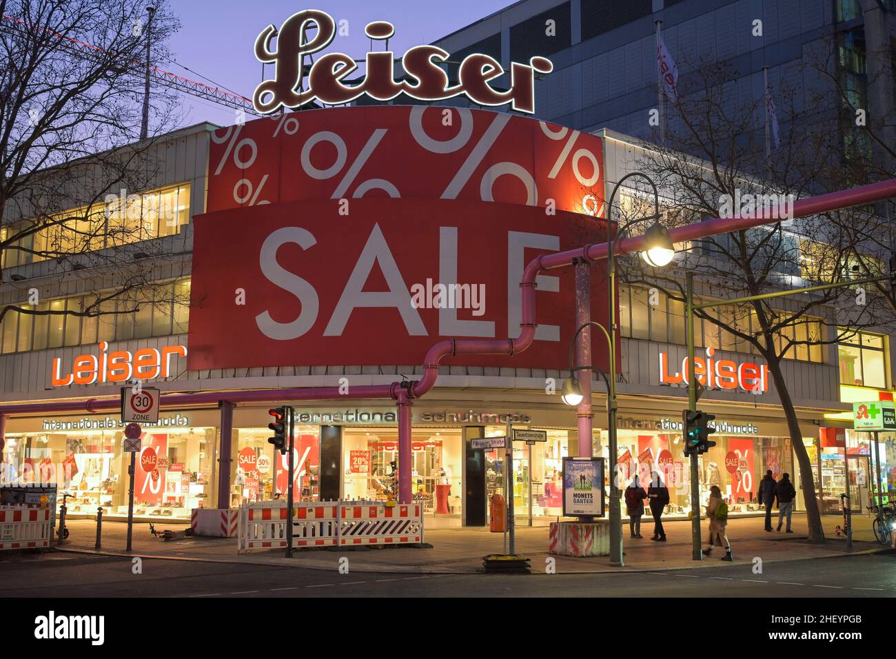 Schuhhaus Leiser, Tauentzienstraße, Schöneberg, Berlin, Deutschland Stock Photo