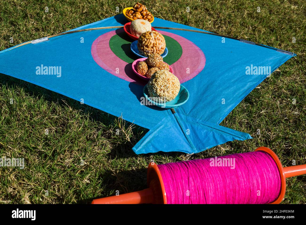 Background sankranti poster wishes.Sankranti kites patang flying