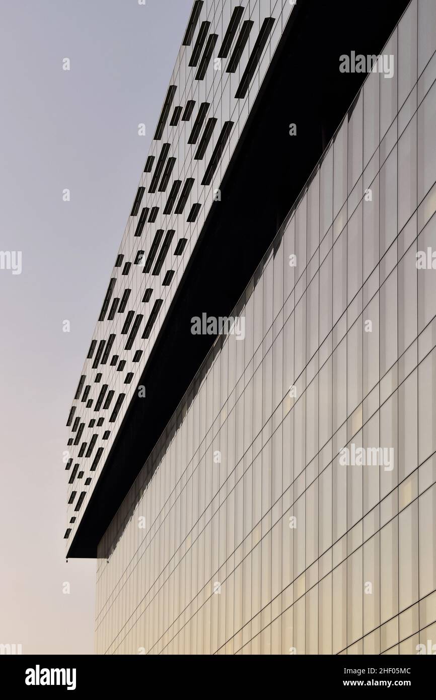 Palestra Building Palestra Building glass facade detail - modern office development ...