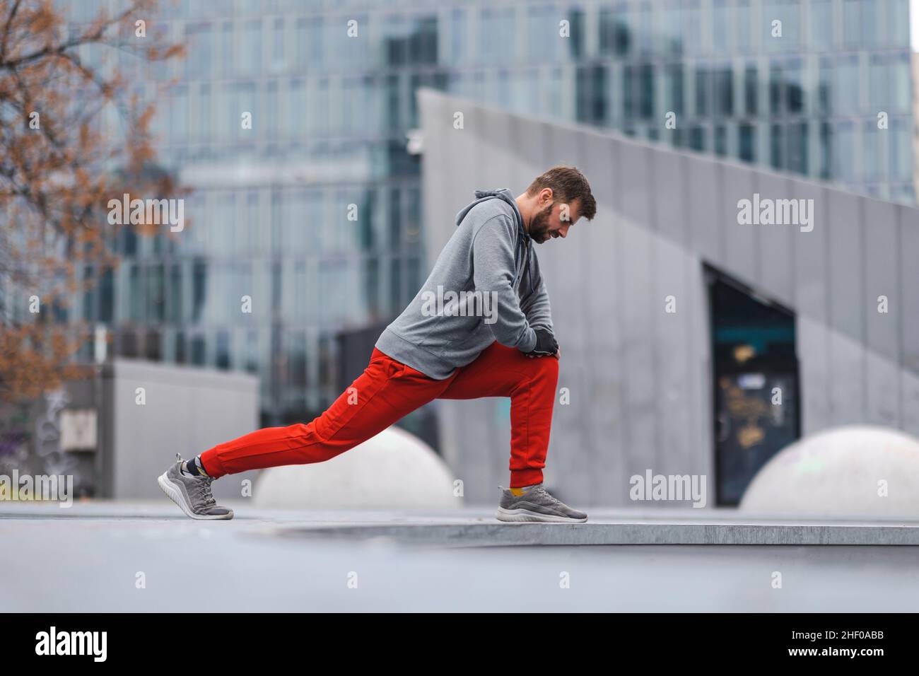 Warming up workout routine hi-res stock photography and images - Alamy
