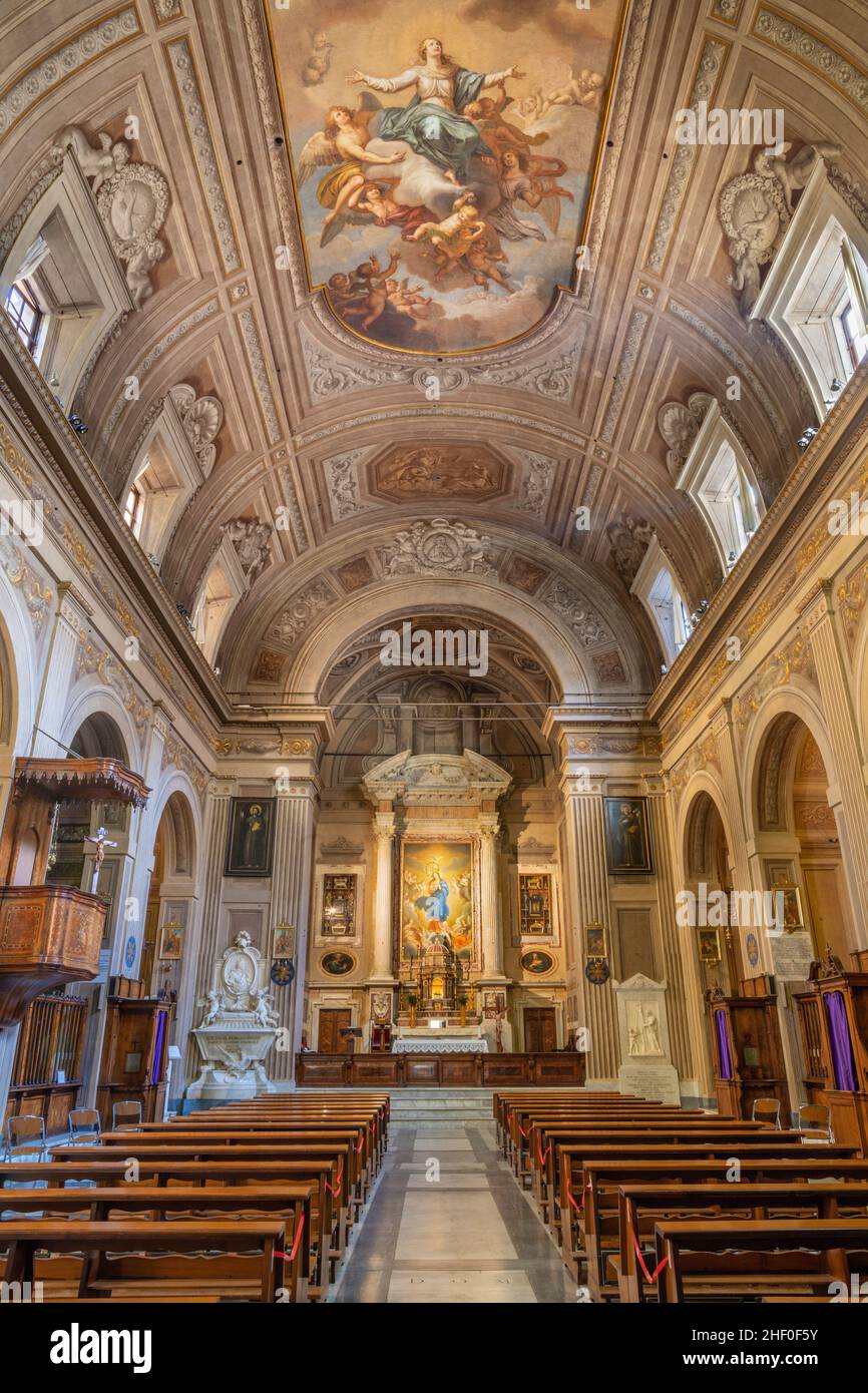 ROME, ITALY - AUGUST 31, 2021: The nave of church Santa Maria della Concezione dei Cappuccini. Stock Photo