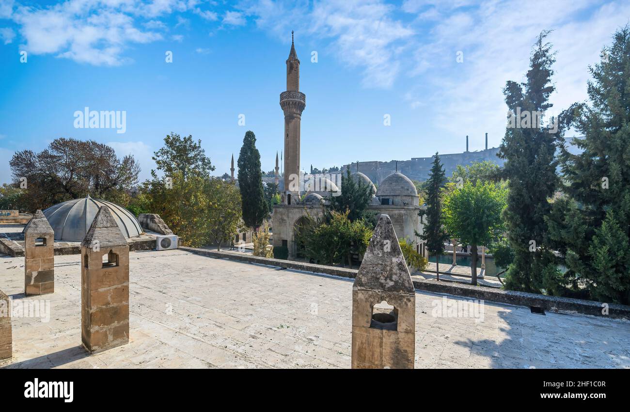 Rizvaniye mosque in Sanliurfa, Turkey. Panorama of the Pool of Abraham or Pool of Sacred Fish (Balikligol) Stock Photo