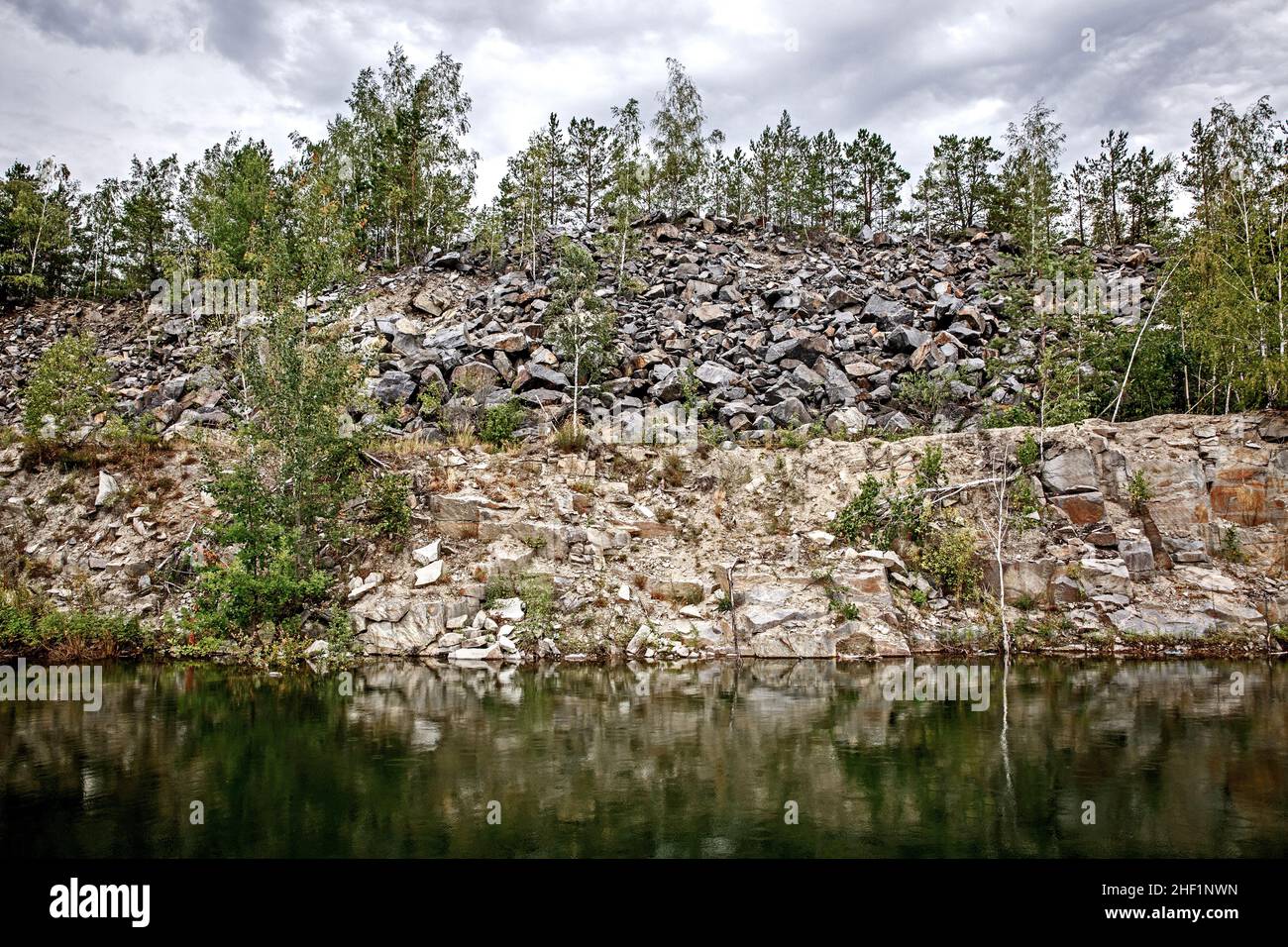 Rocky shore foggy mountain lake hi-res stock photography and images - Alamy