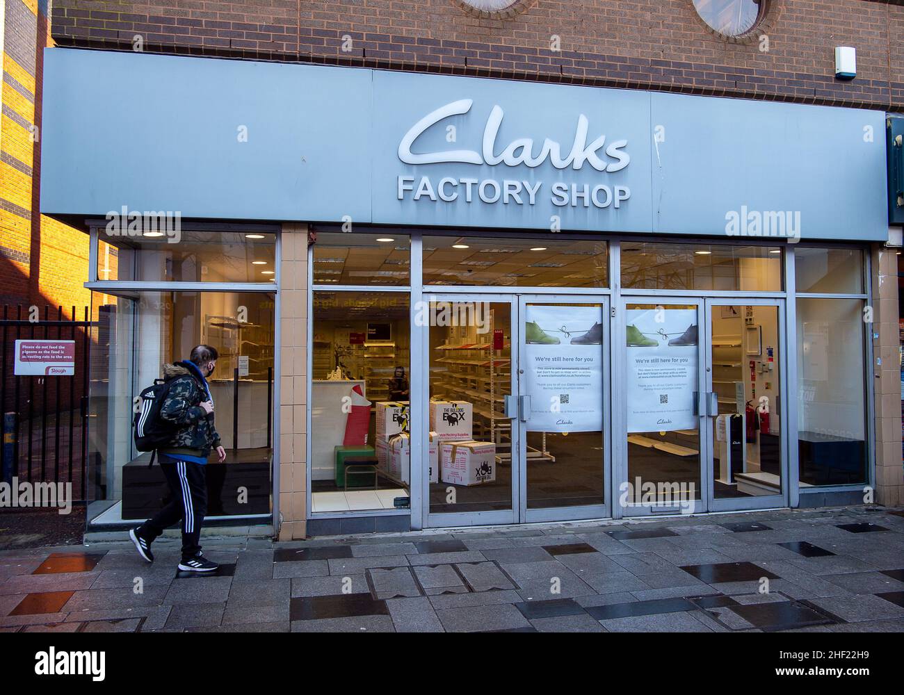 Clarks shoes factory hi-res stock photography and images - Alamy