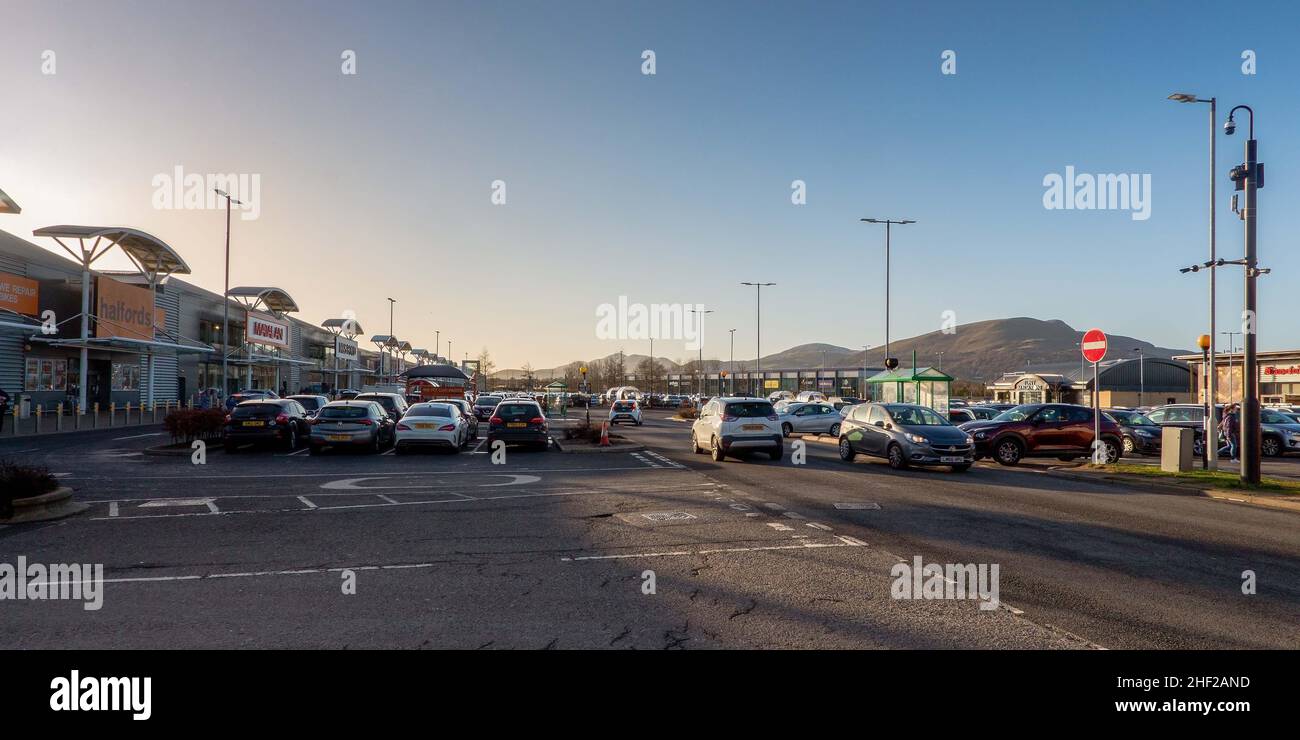 Straiton retail park hires stock photography and images Alamy