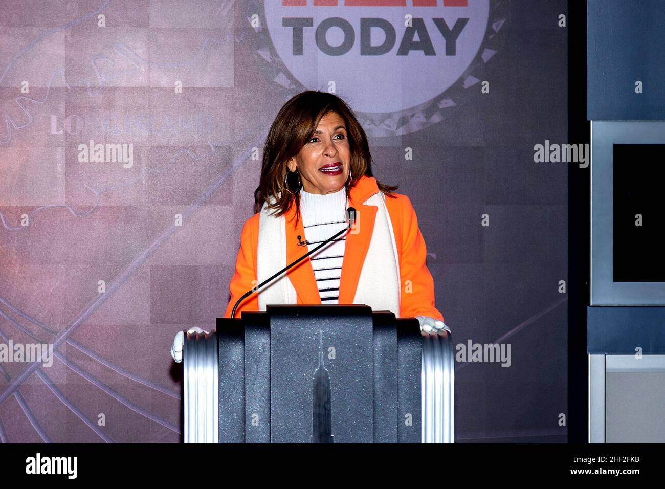 New York, NY, USA. 13th Jan, 2022. Hoda Kotb at the ceremonial lighting