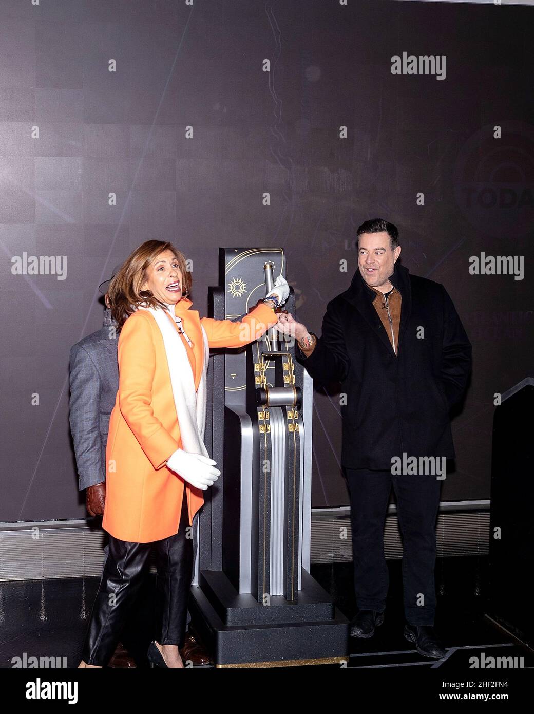 New York, NY, USA. 13th Jan, 2022. Hoda Kotb, Carson Daly at the
