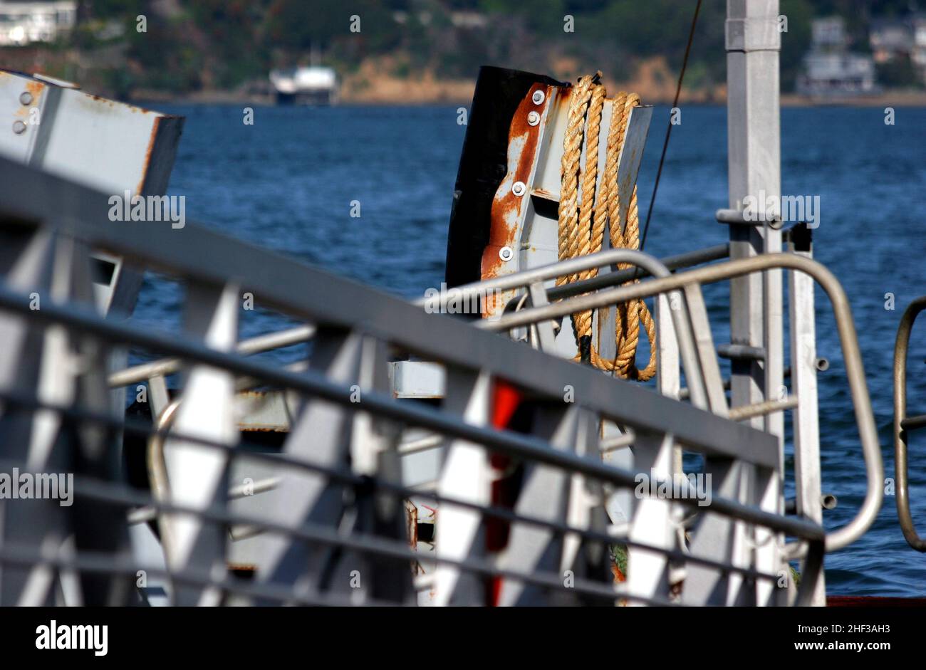 Wharf ramps hi-res stock photography and images - Alamy