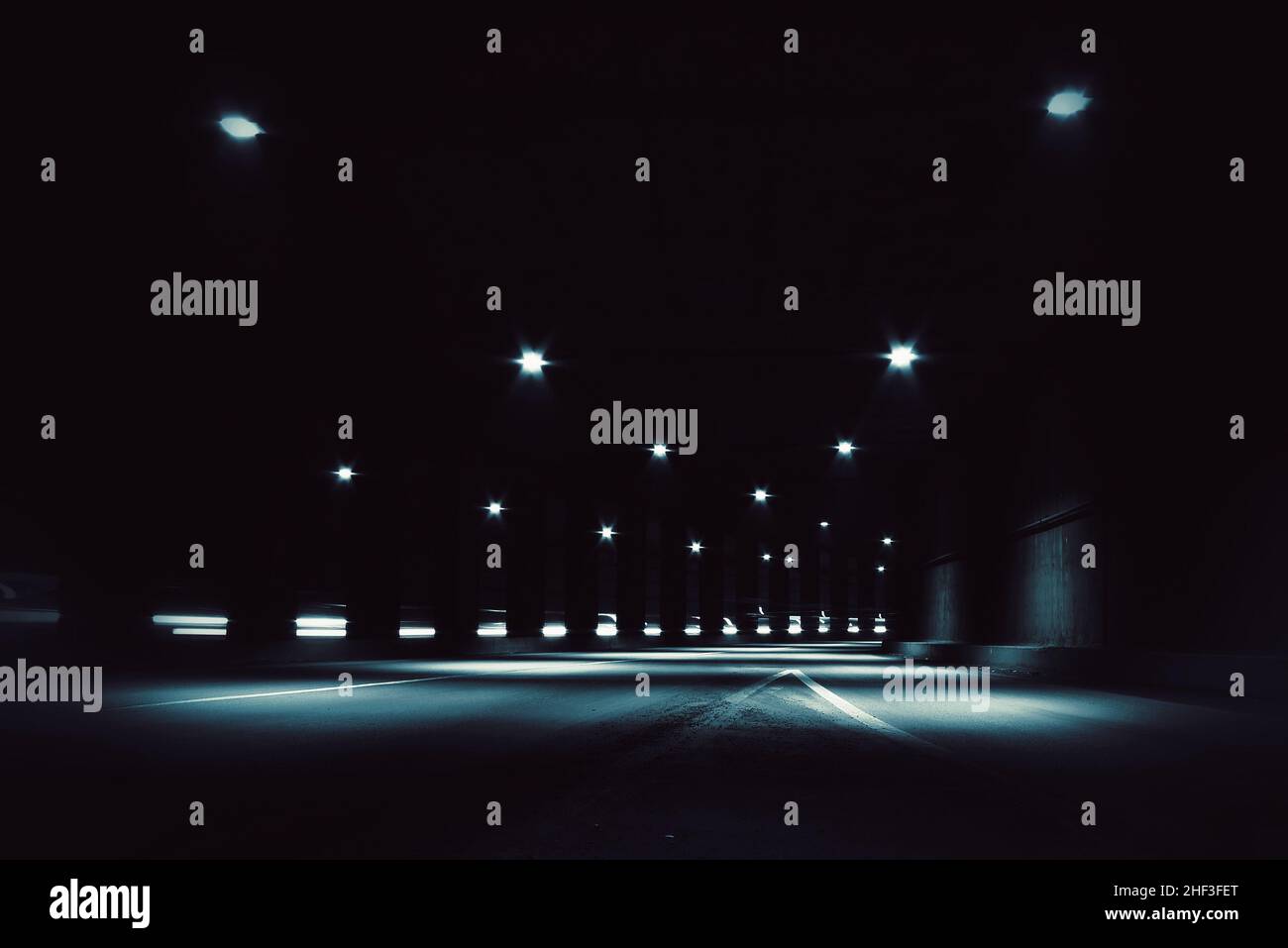 Blurry dark background image hi-res stock photography and images - Alamy