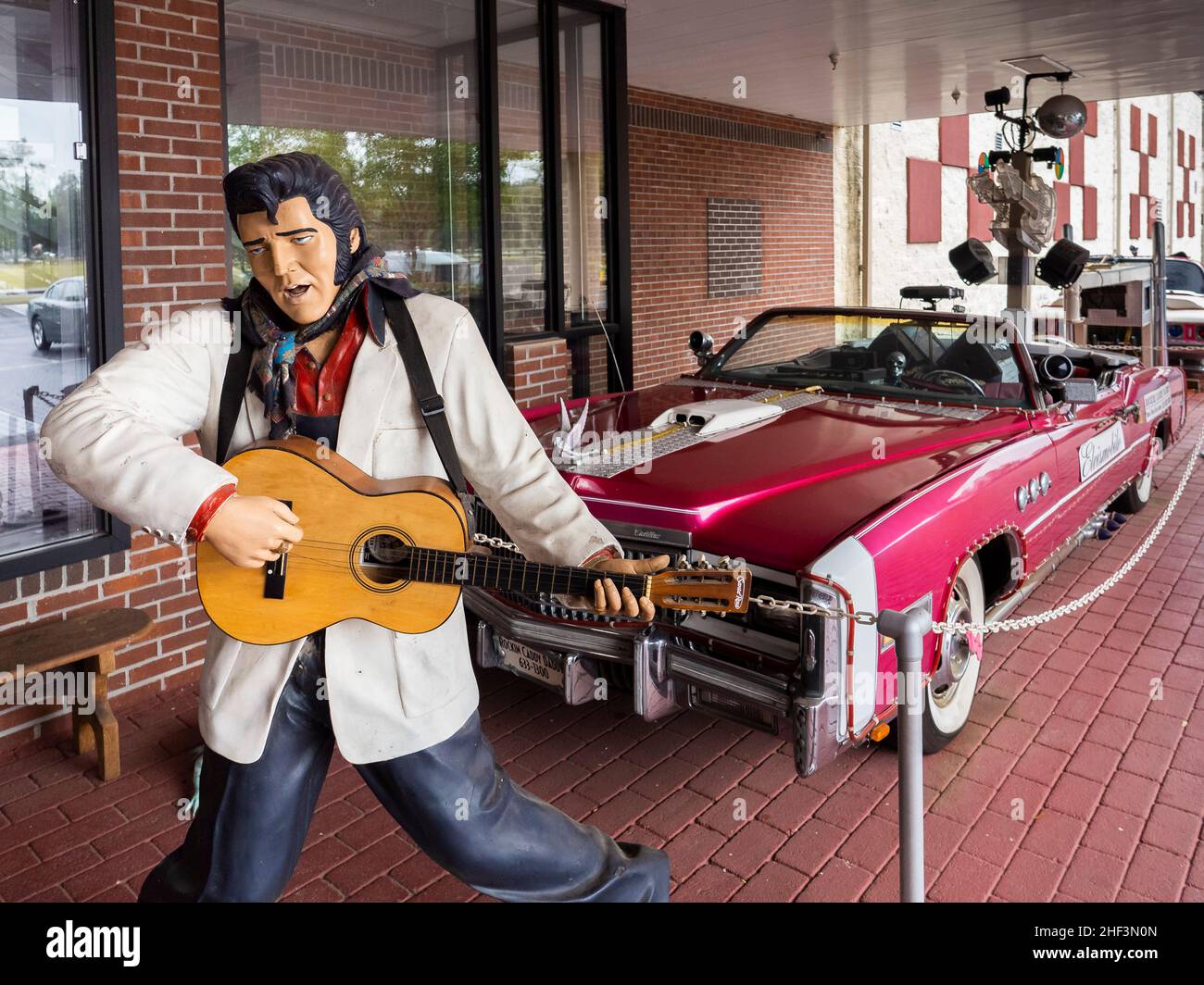 Entrance to The Tallahassee Automobile Museum in Tallahassee Florida