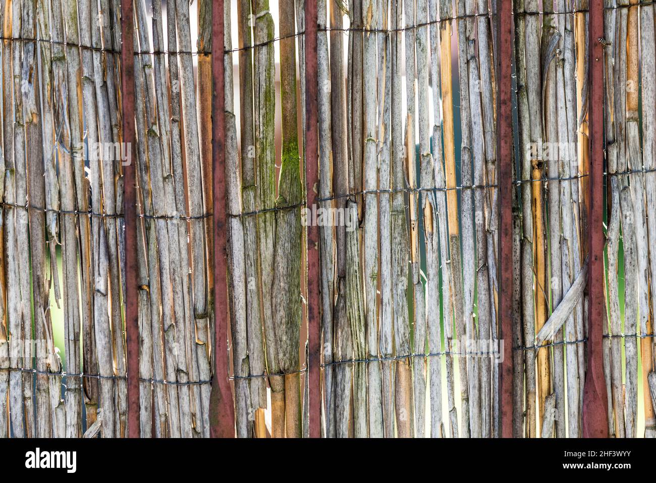 Rotten rattan hi-res stock photography and images - Alamy