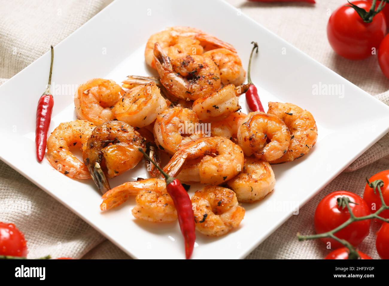 Plate cooked shrimp tails hi-res stock photography and images - Alamy