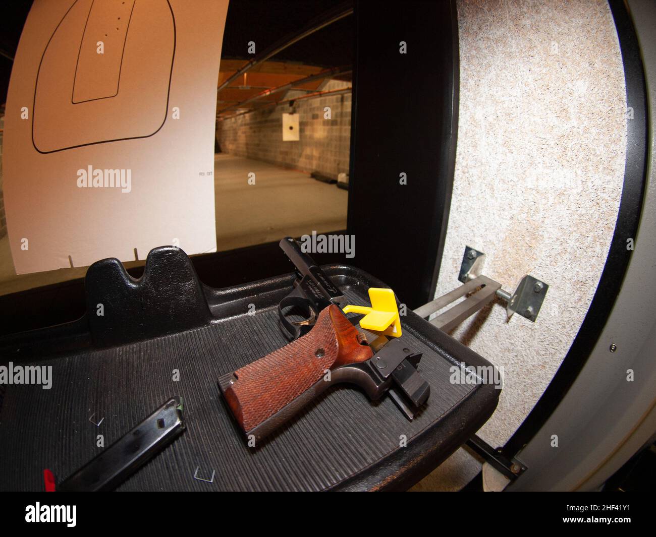 Indoor Pistol Range Stock Photo Alamy