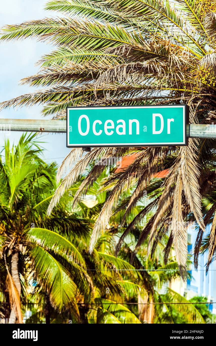 street sign at Ocean drive in Miami Beach, Florida. Art Deco ...