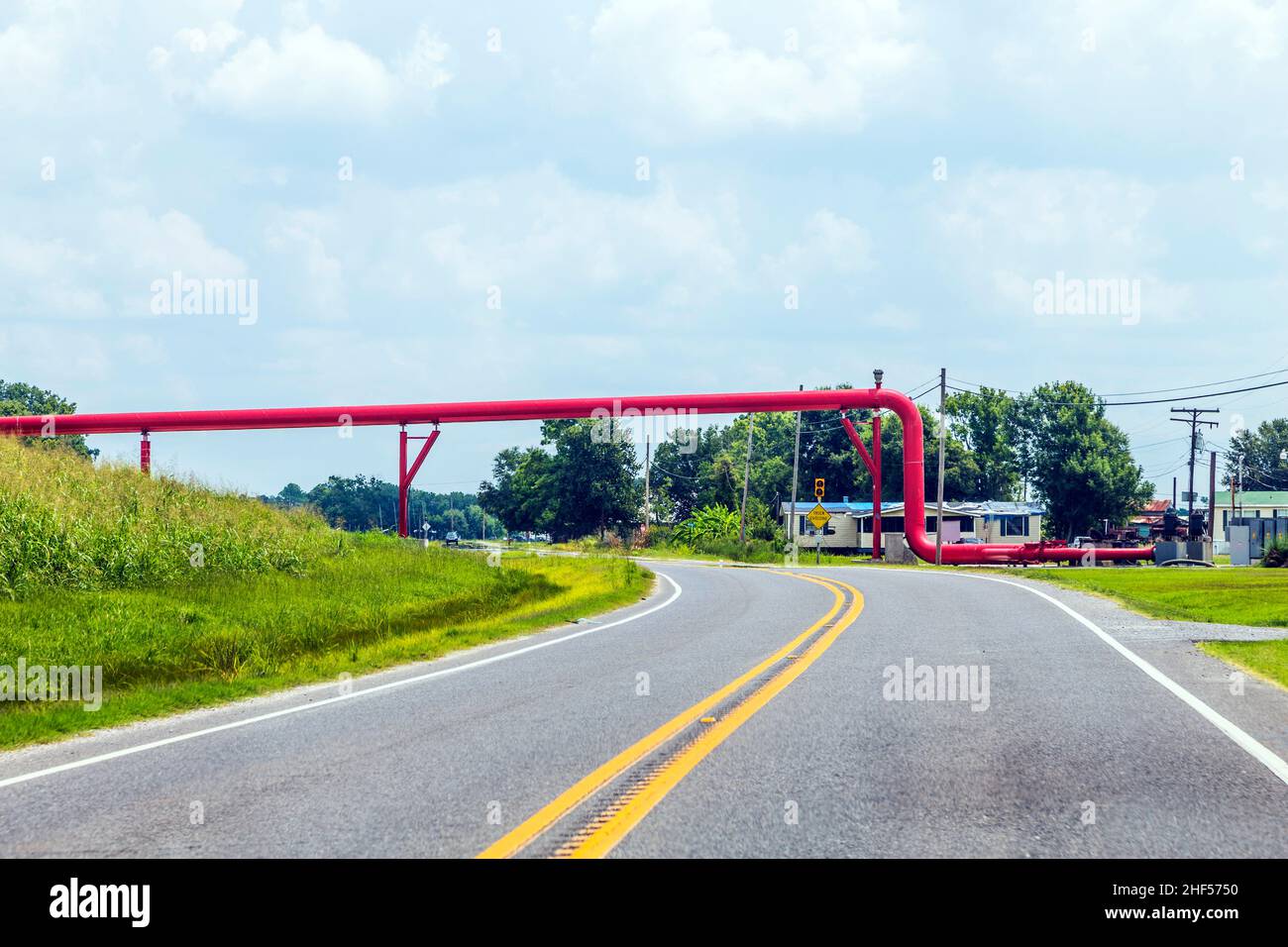 Red pipeline hi-res stock photography and images - Alamy