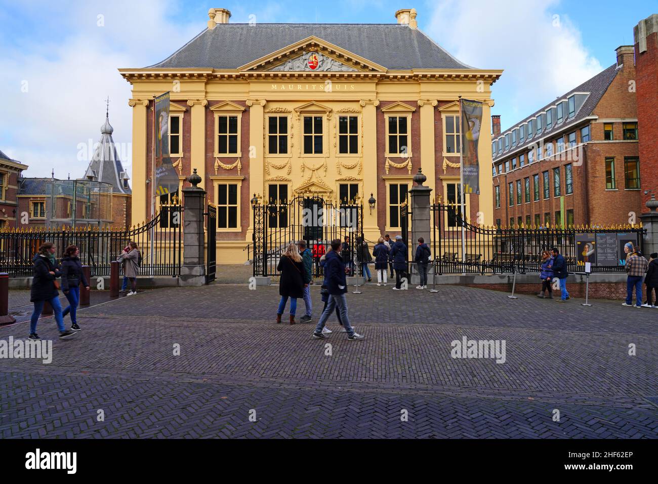 THE HAGUE, NETHERLANDS -13 NOV 2021- View of the landmark Mauritshuis ...