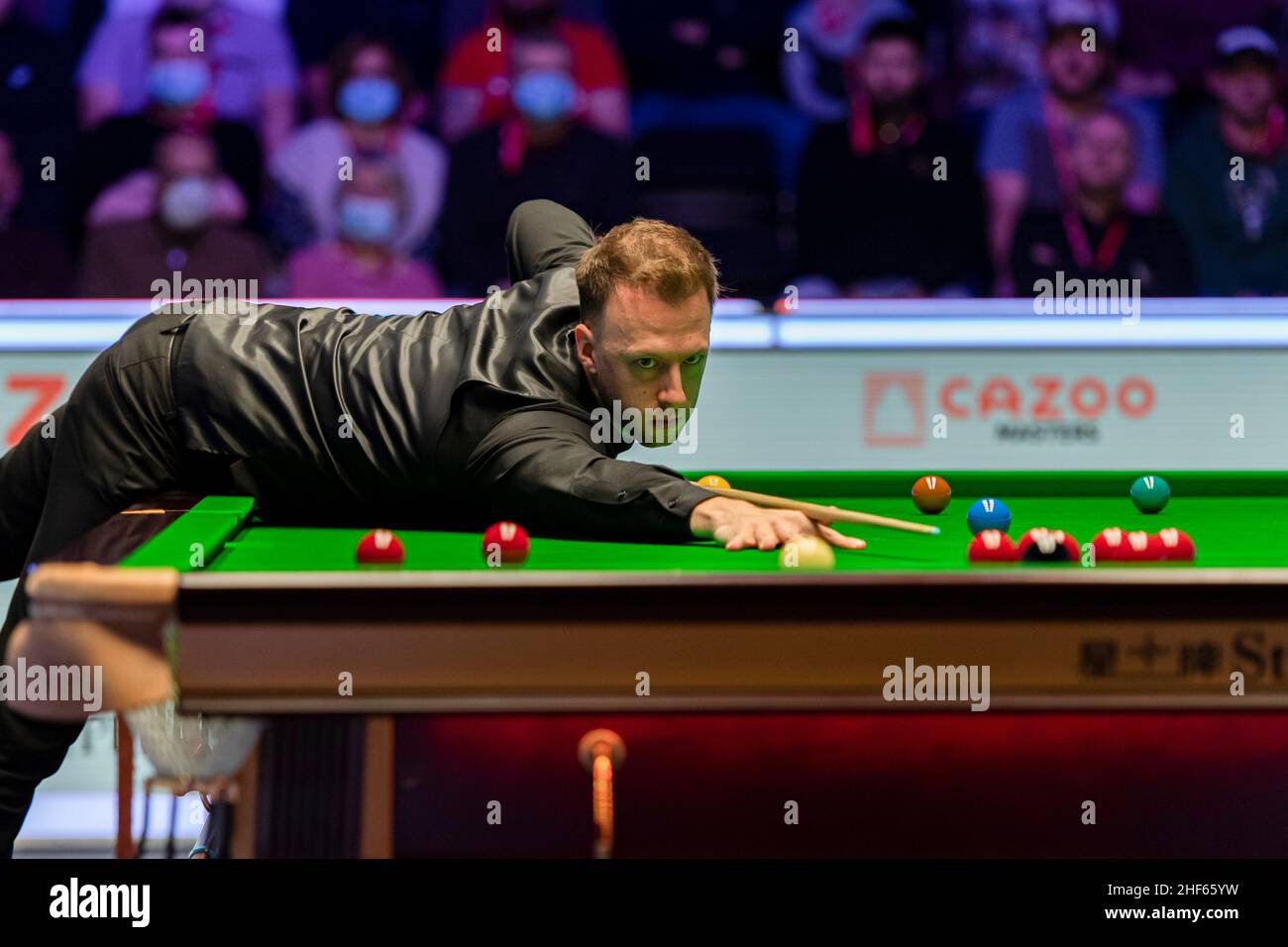 London, UK. 14th Jan, 2022. Judd Trump v Kyren Wilson on Day 6 matches during the 2022 Cazoo Master at Alexandra Palace on Friday, January 14, 2022 in LONDON ENGLAND. Credit: Taka G Wu/Alamy Live News Stock Photo