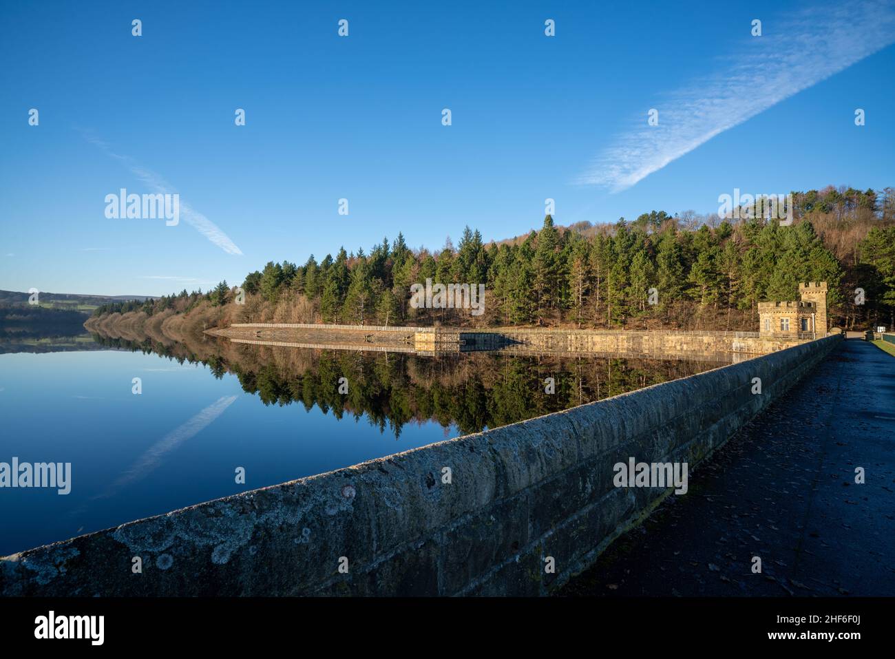 Sheffield dam hires stock photography and images Alamy