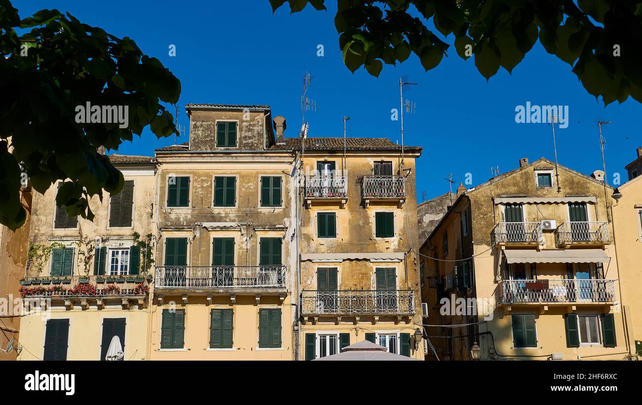 Old buildings with balconies hi-res stock photography and images - Alamy