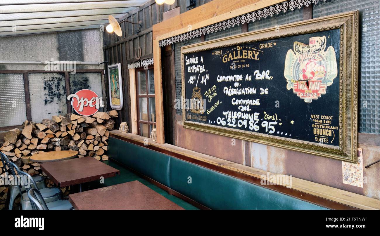 nostalgic restaurant 'The Gallery' in Montalivet les-Bains,  France,  Atlantic coast,  Bordelaise, Stock Photo