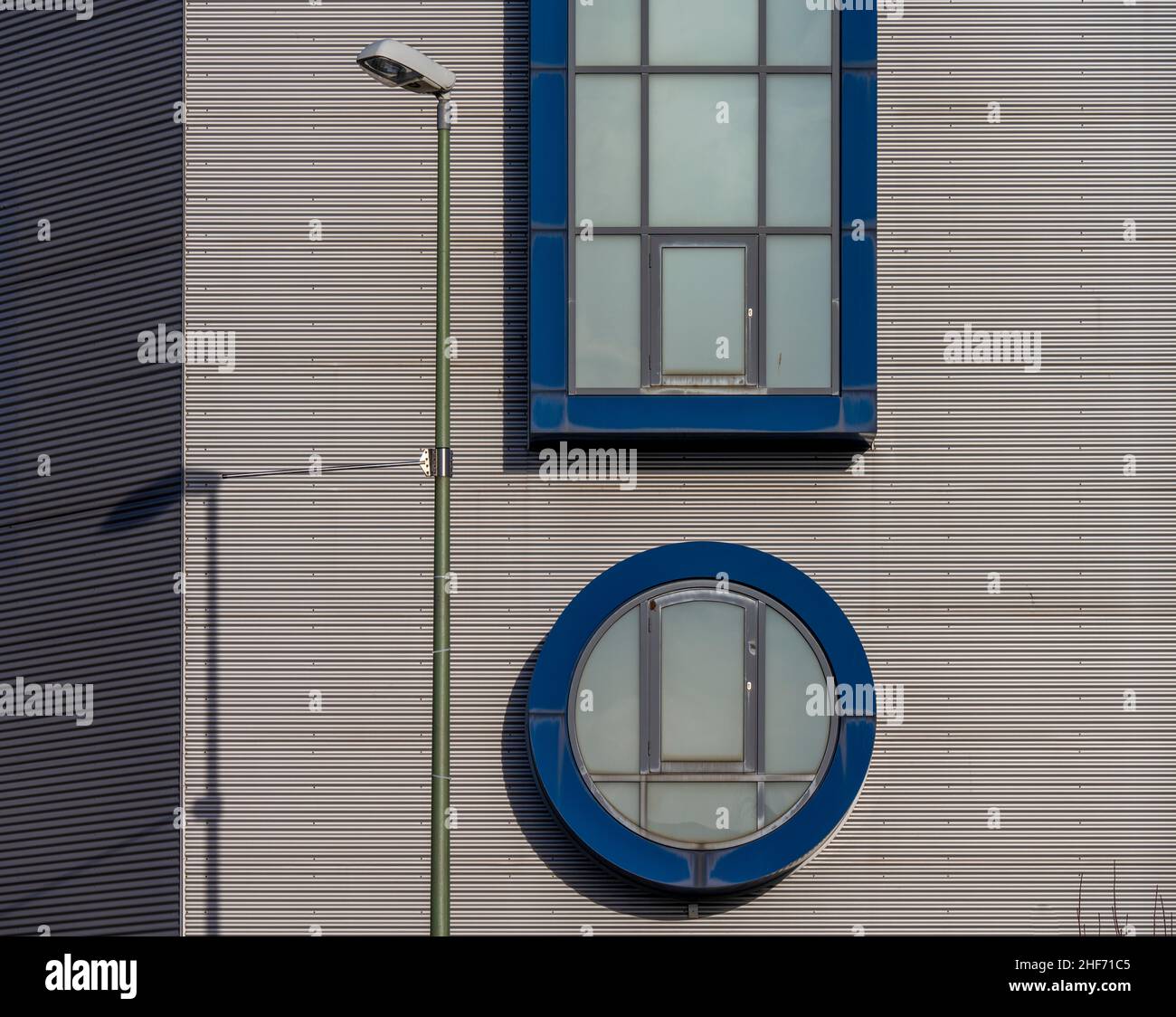 Round Blue Window Round window hi-res stock photography and images - Alamy