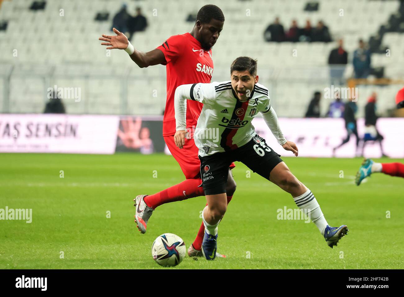 Istanbul, Turkey. 14th Jan, 2022. ISTANBUL, TURKEY - JANUARY 14: Miralem  Pjanic of Besiktas JK controls the ball during the Turkish Super Lig match  between Besiktas and Gaziantep FK at Vodafone Park