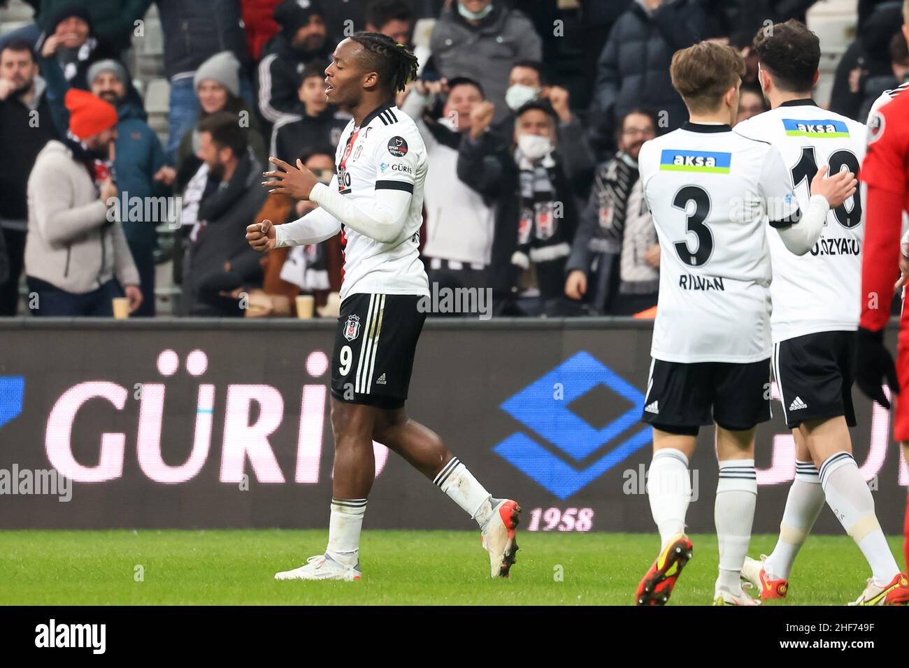 Istanbul, Turkey. 14th Jan, 2022. ISTANBUL, TURKEY - JANUARY 14: Furkan  Soyalp of Gaziantep FK challenges Rachid Ghezzal of Besiktas JK during the  Turkish Super Lig match between Besiktas and Gaziantep FK