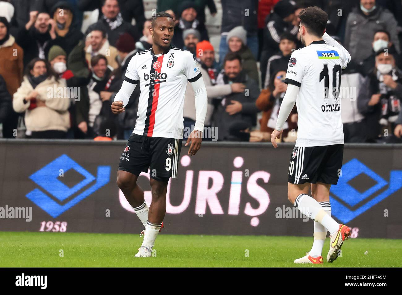 Istanbul, Turkey. 14th Jan, 2022. ISTANBUL, TURKEY - JANUARY 14: Furkan  Soyalp of Gaziantep FK challenges Rachid Ghezzal of Besiktas JK during the  Turkish Super Lig match between Besiktas and Gaziantep FK