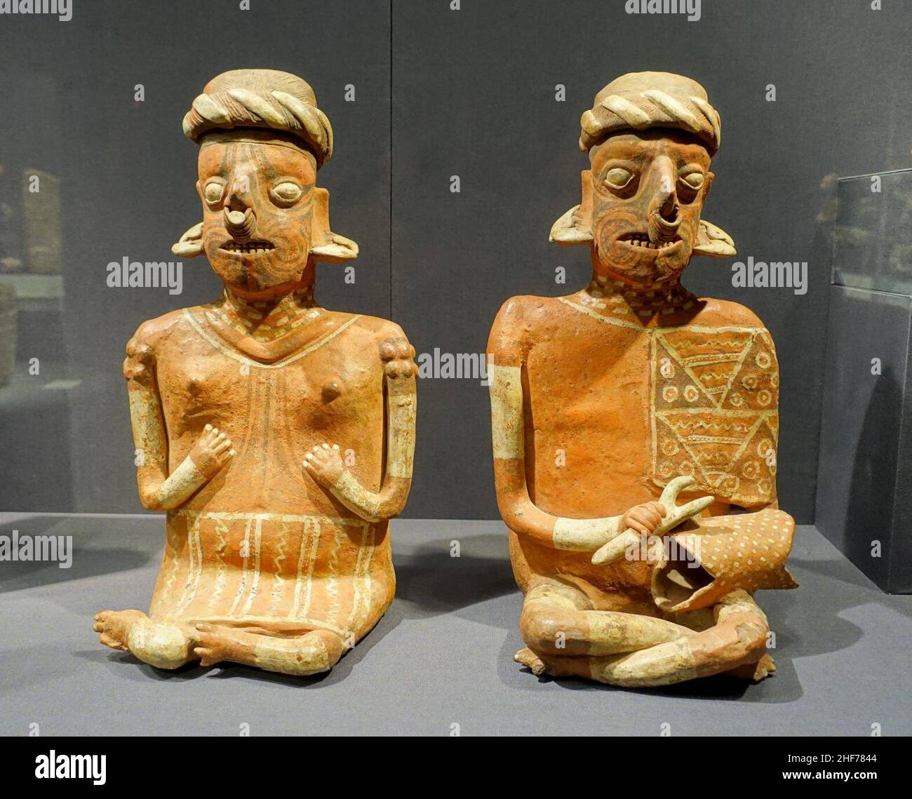 Seated couple, Ixtlan del Rio, Nayarit, Mexico, 200 BC to 200 AD, ceramic, polychrome slip Stock Photo