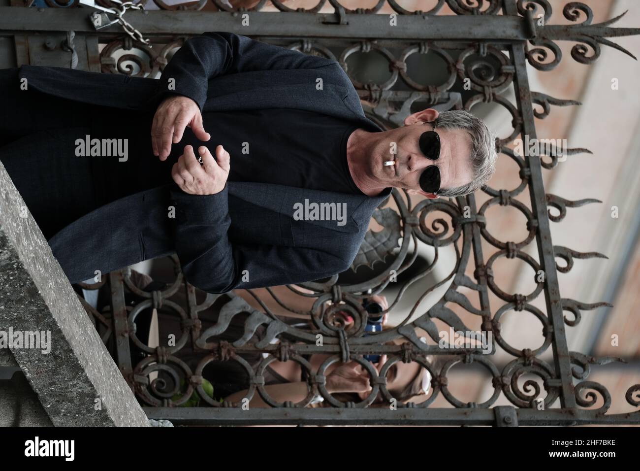 Ben Mendelsohn is seen arriving at the 76th Venice Film Festival on September 02, 2019 in Venice, Italy Stock Photo