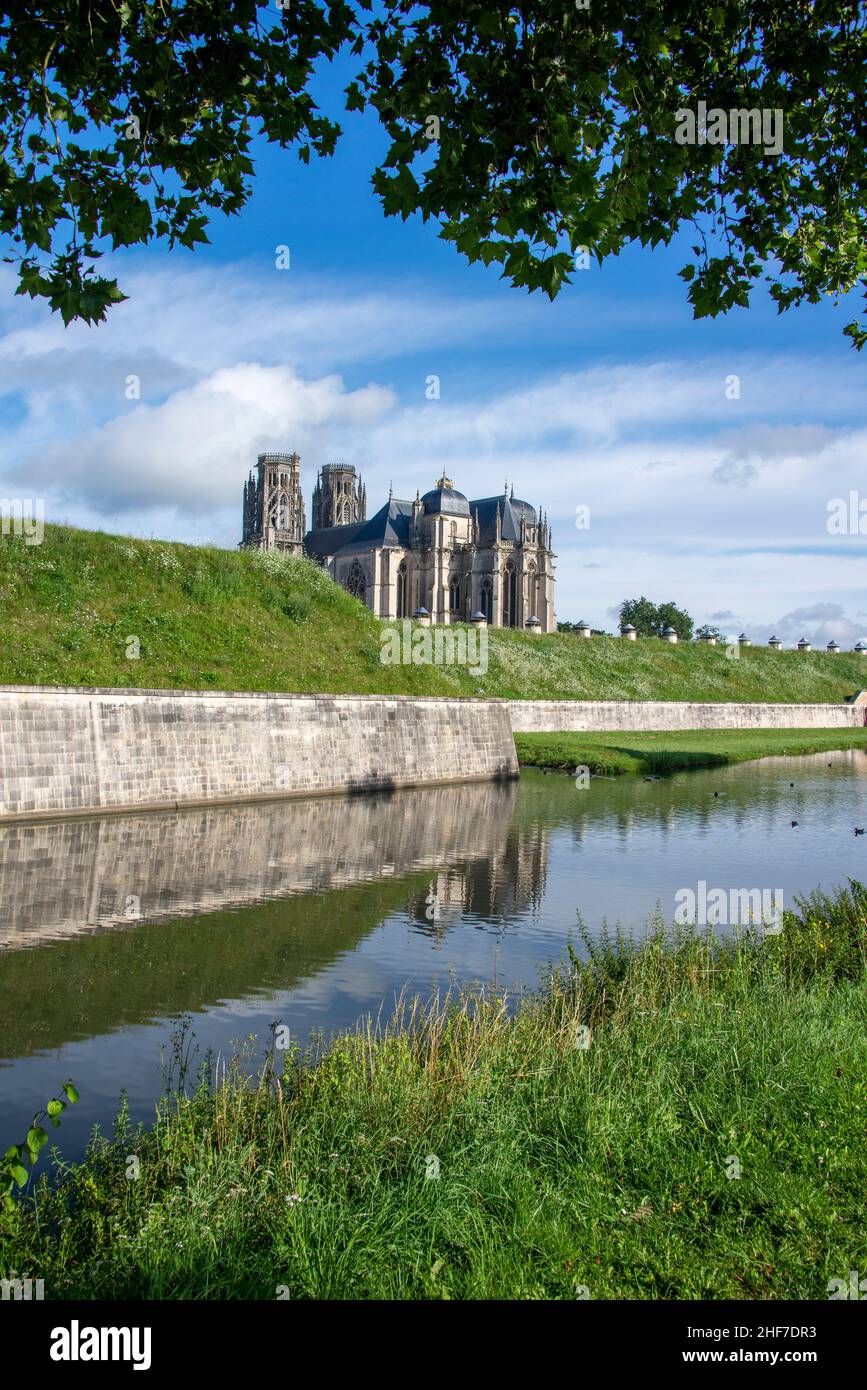 France,  Lorraine,  Grand Est region,  Meurthe-et-Moselle department,  Toul / Tull,  St-Etienne cathedral,  ramparts by Vauban Stock Photo