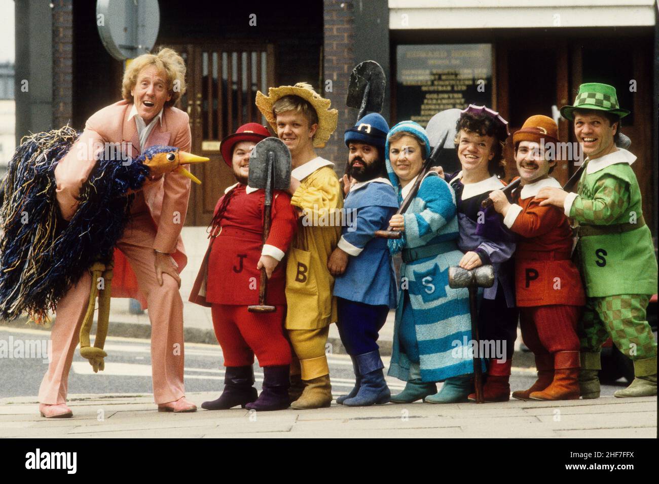 Actor Rod Hull and Emu with the Seven Dwarfs in Panto at the Alexandra