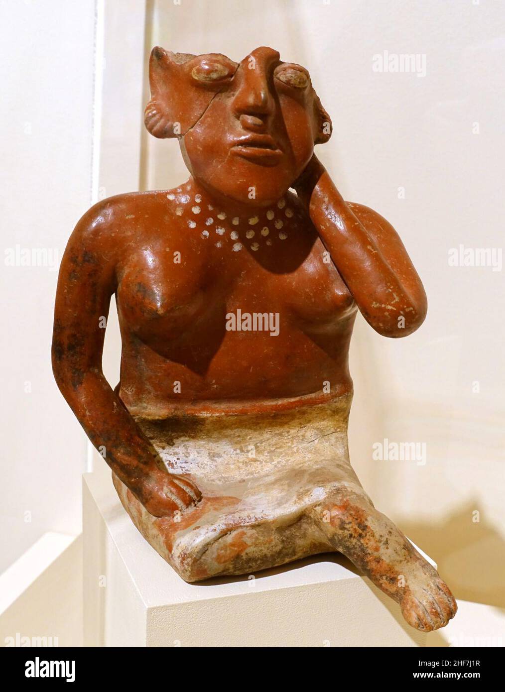 Seated female figure, Nayarit, Western Mexico, possibly Ixtlan del Rio, perhaps 300 BC to 200 AD, ceramic Stock Photo