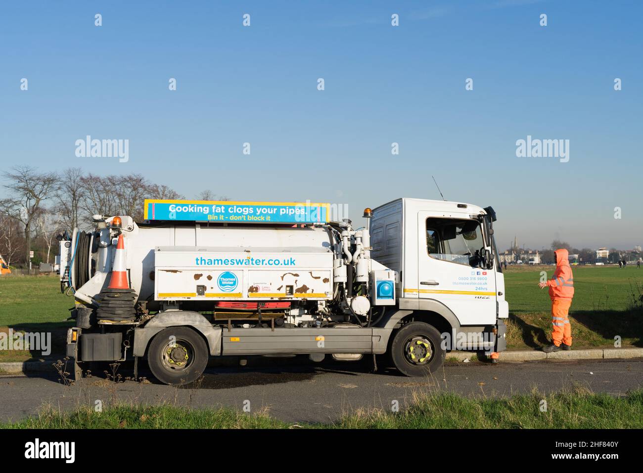 Vacuum tanker truck from Thames water Stock Photo Alamy